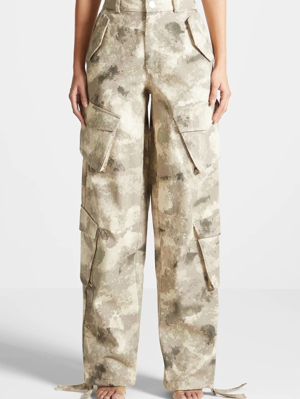 Maniere De Voir Beige Camouflage Wide-Leg Cargo Pants